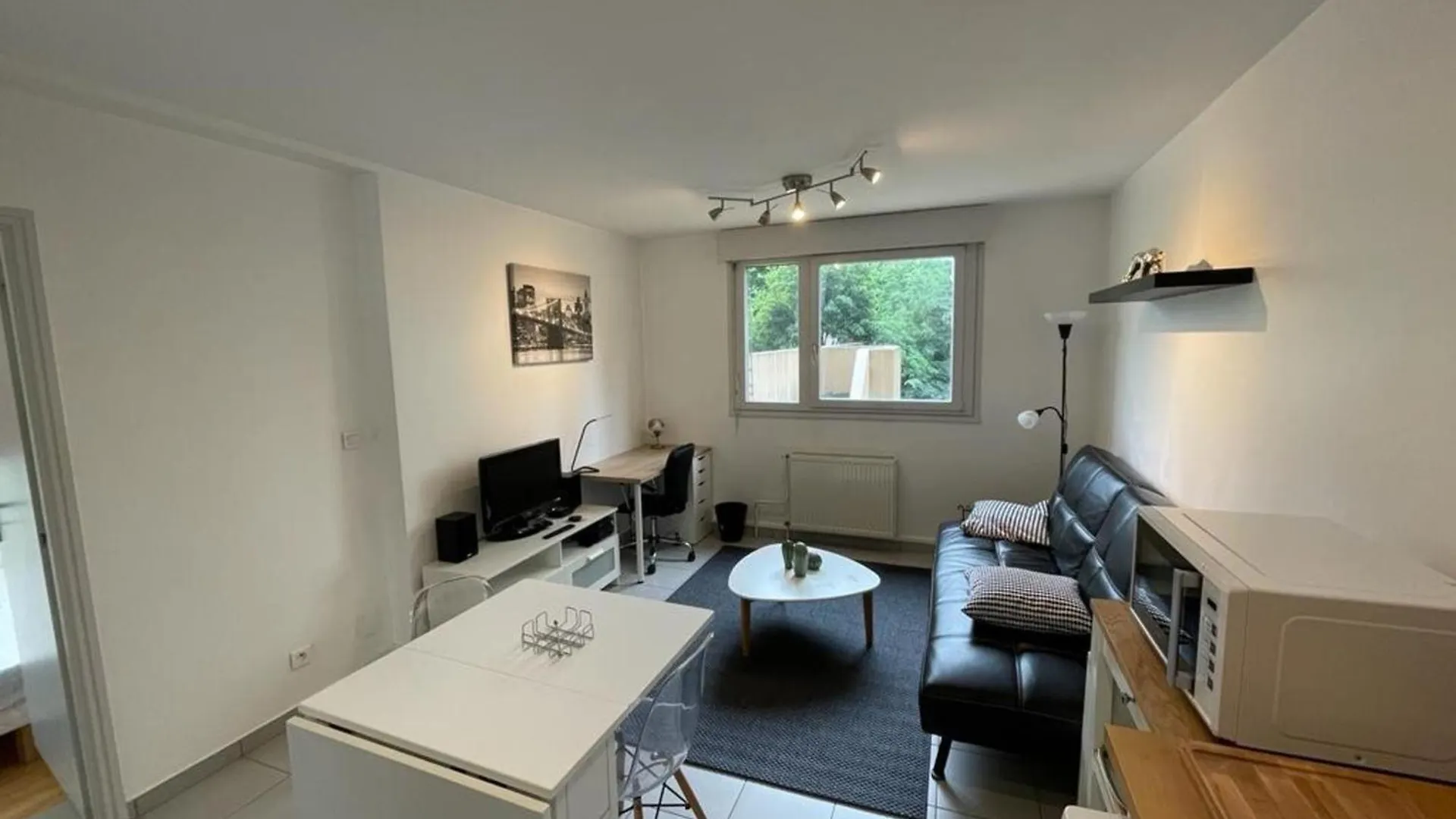 Appartement Lyon 8 Proche Metro